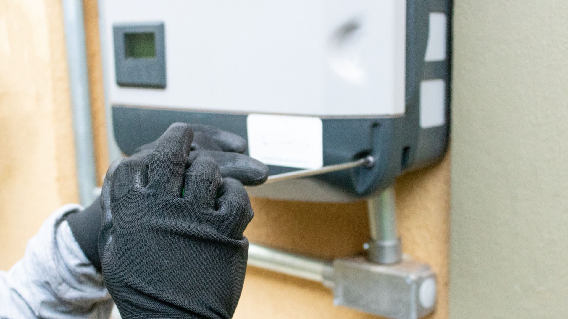 What are the Common Problems with Solar Inverters? | SolarCtrl
